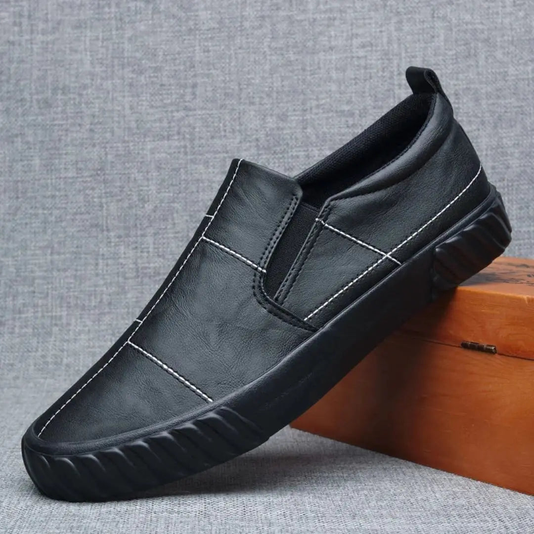 ApexStep Men's Leather Slip On Loafers With Contrast Stitching And Elastic Panels